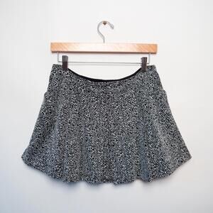 Urban Outfitters Silence & Noise Black & White Skirt Size M NWT Retail: $59